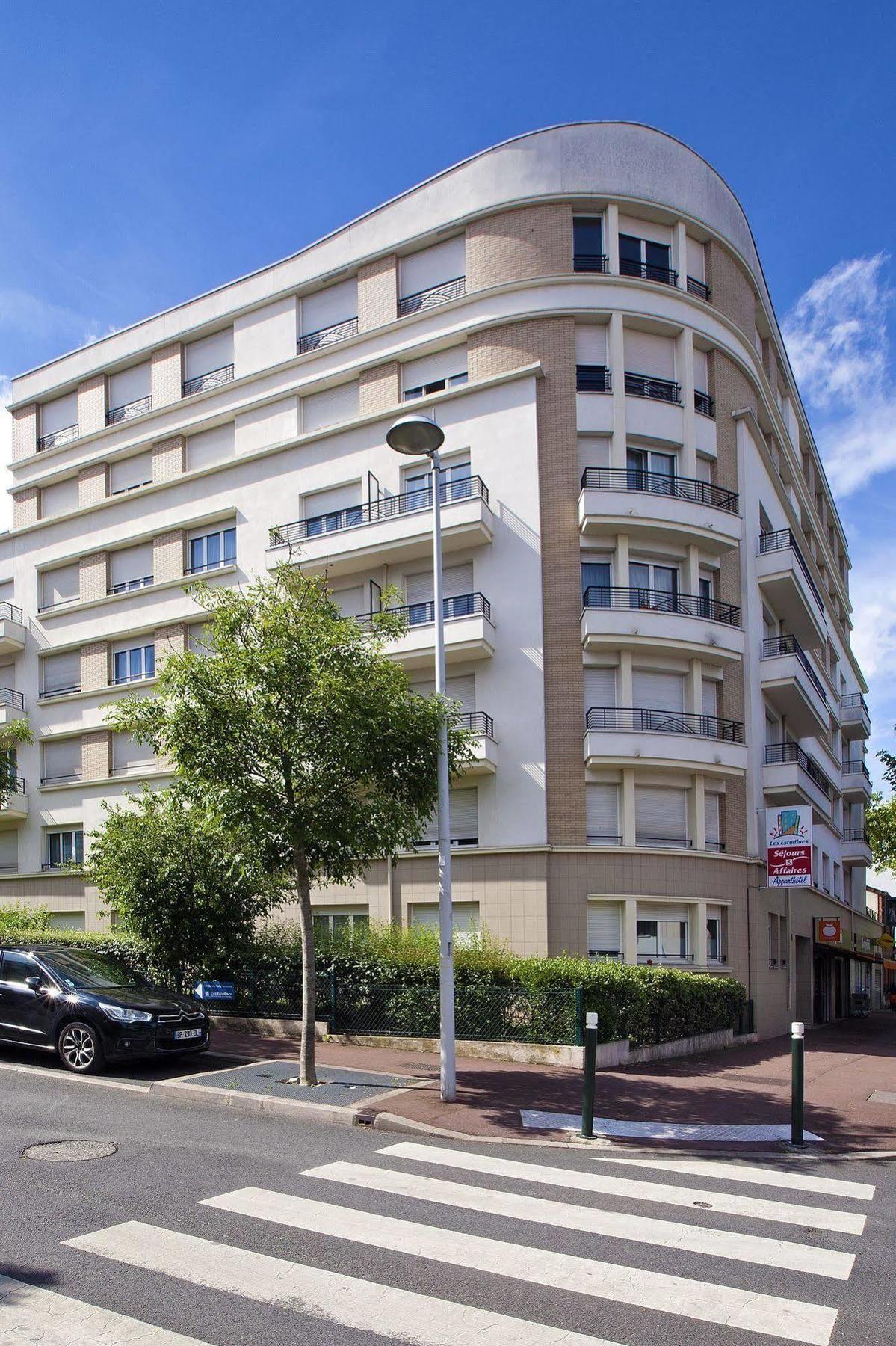 Sejours & Affaires Paris-Nanterre Aparthotel Buitenkant foto